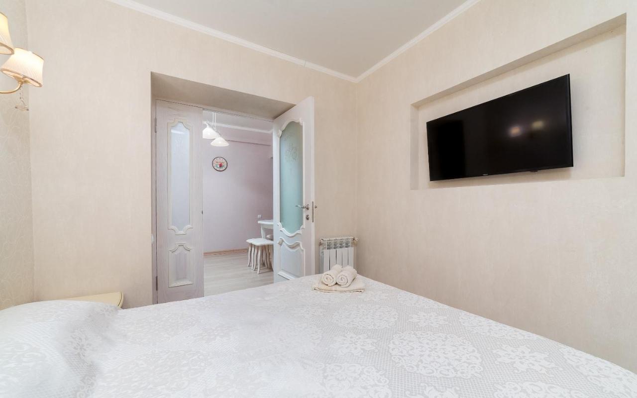 אודסה Apartments Deribasovskaya מראה חיצוני תמונה