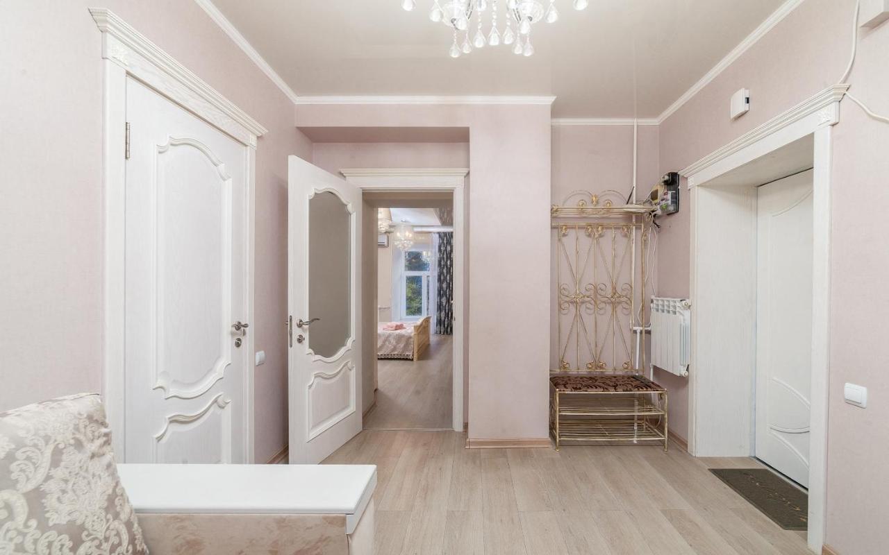 אודסה Apartments Deribasovskaya מראה חיצוני תמונה